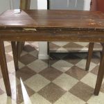 567 1359 WRITING DESK